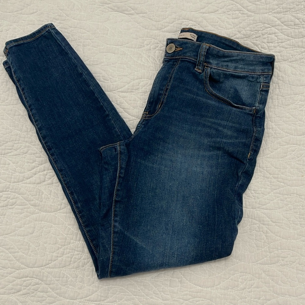 Skinny Jegging